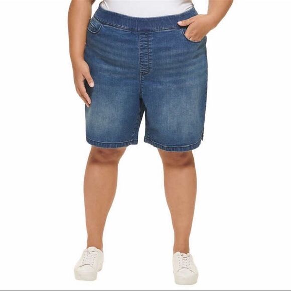 DKNY Jean Ladies' Bermuda Short - Picture 1 of 7